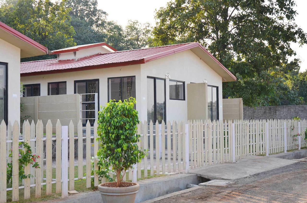 Sparsh Resort & Chalet Kalamb  Luaran gambar